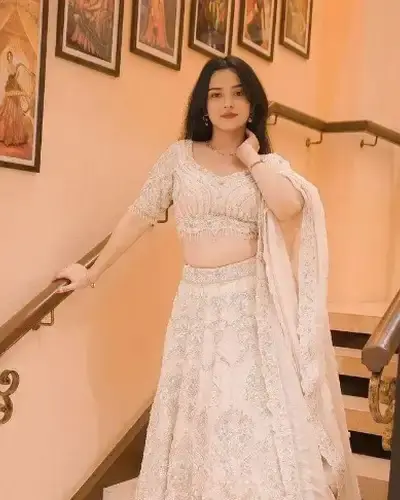 Escort Kartala
